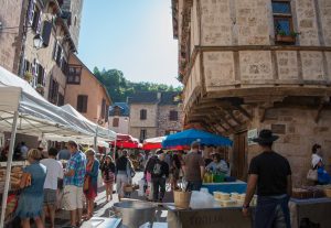 Marché hebdomadaire